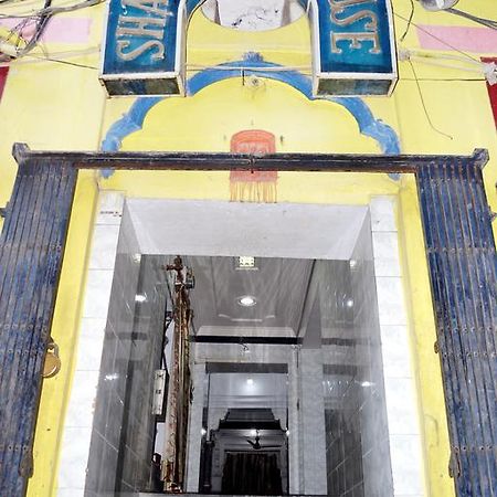 Grg Shanti Guest House Varanasi Near Manikarnika Ghat Zewnętrze zdjęcie