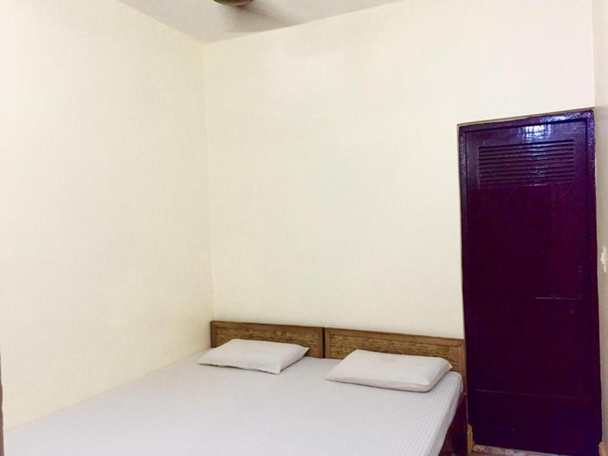 Grg Shanti Guest House Varanasi Near Manikarnika Ghat Zewnętrze zdjęcie