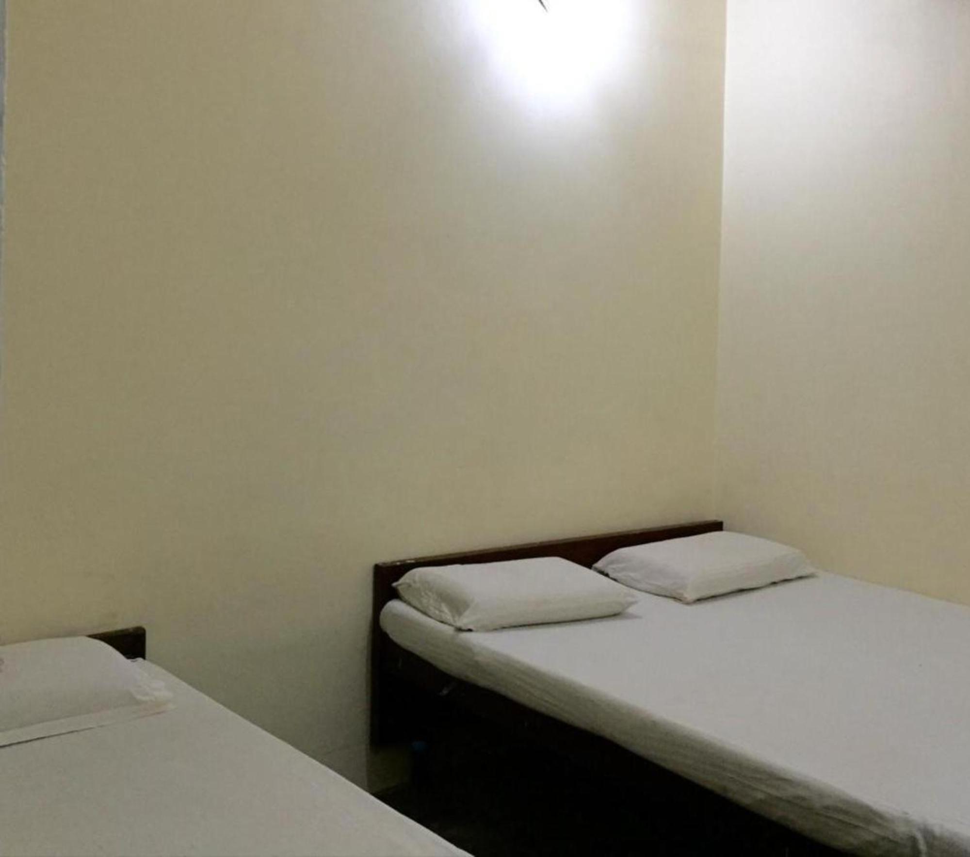 Grg Shanti Guest House Varanasi Near Manikarnika Ghat Zewnętrze zdjęcie