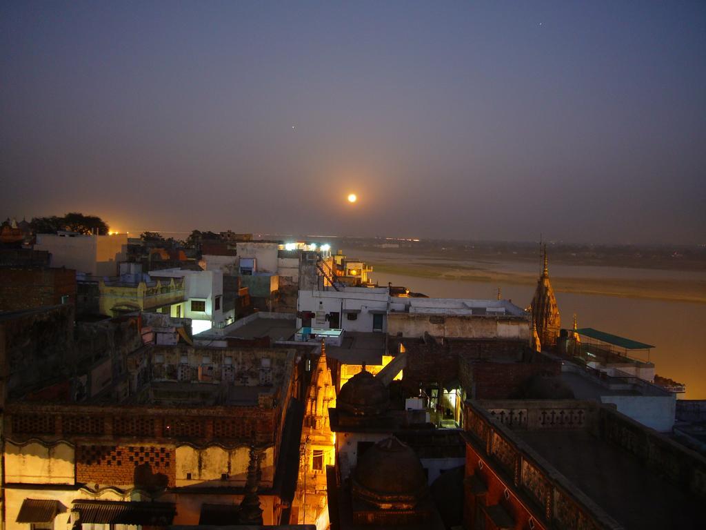 Grg Shanti Guest House Varanasi Near Manikarnika Ghat Zewnętrze zdjęcie