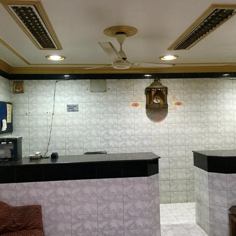Grg Shanti Guest House Varanasi Near Manikarnika Ghat Zewnętrze zdjęcie