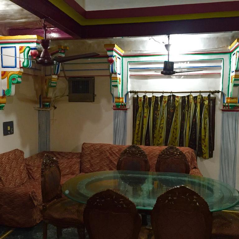 Grg Shanti Guest House Varanasi Near Manikarnika Ghat Zewnętrze zdjęcie