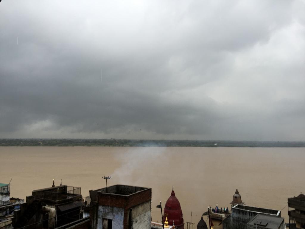 Grg Shanti Guest House Varanasi Near Manikarnika Ghat Zewnętrze zdjęcie