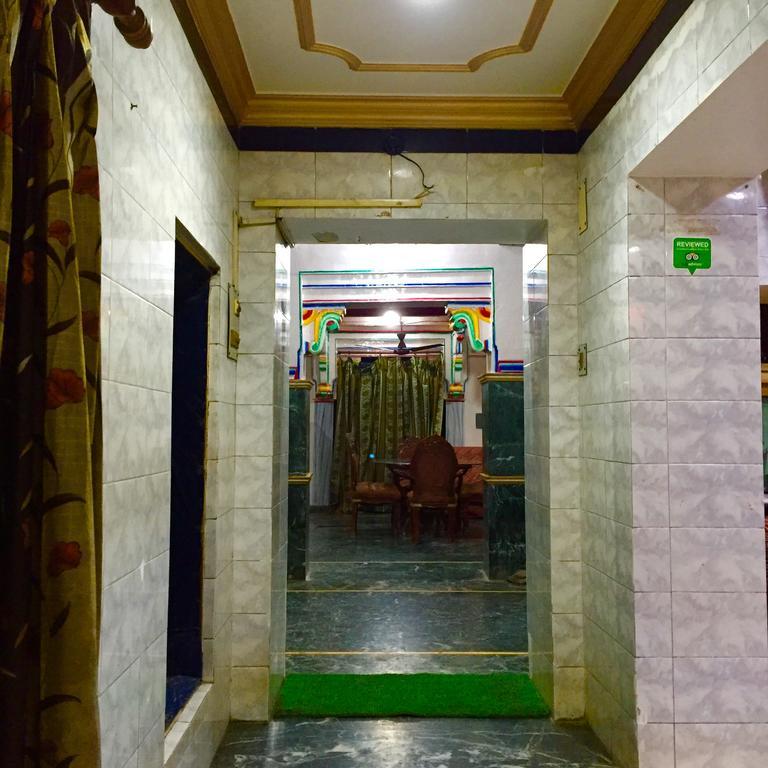 Grg Shanti Guest House Varanasi Near Manikarnika Ghat Zewnętrze zdjęcie